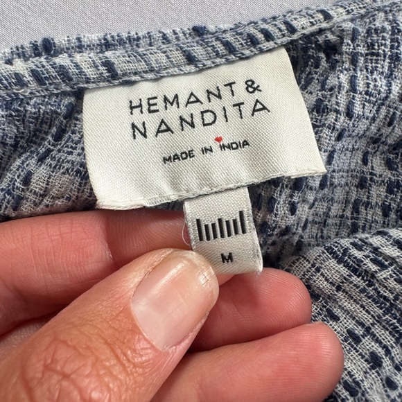 Hemant & Nandita Anthro Blue/White Red Boho Ruffled Embroidered Top Medium - Picture 5 of 5